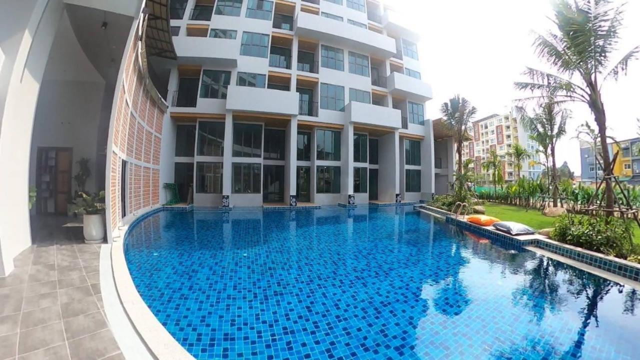 Atom Phuket Hotel -Sha Plus Nai Yang Beach Exterior foto